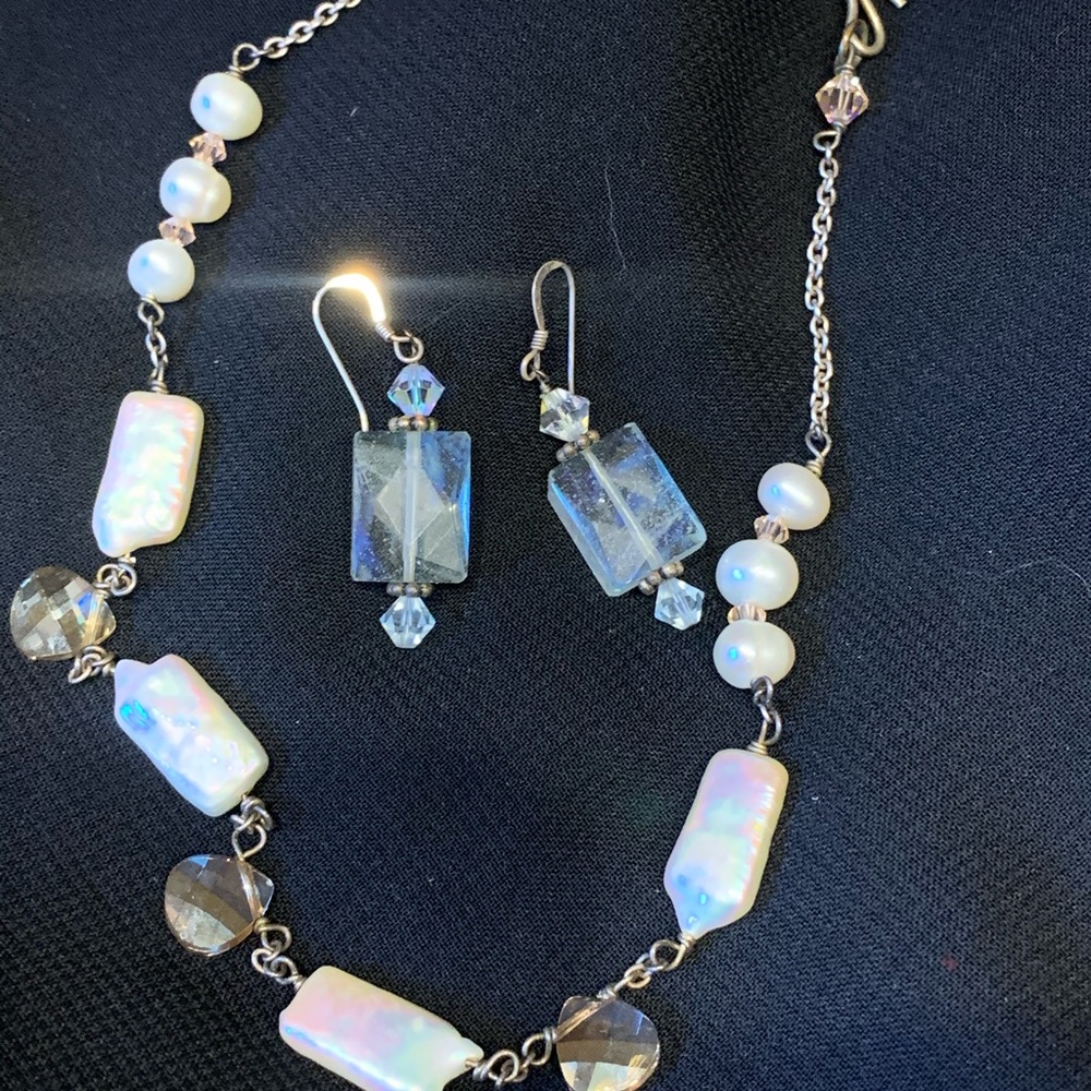 Beautiful handmade necklace & earring set.